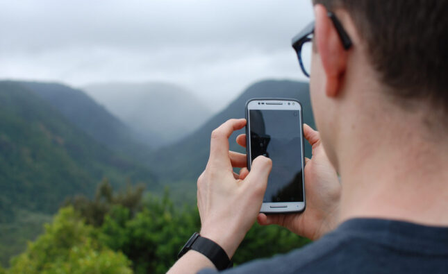 Are we ready for a smartphone for hardcore gamers?